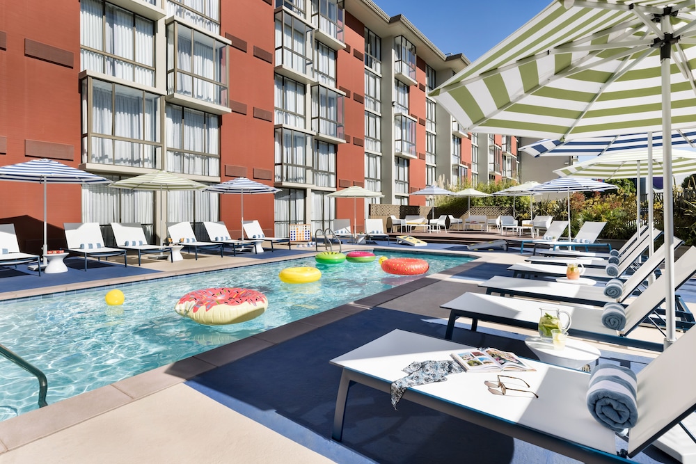 Hotel Caza Fisherman's Wharf - photo 42