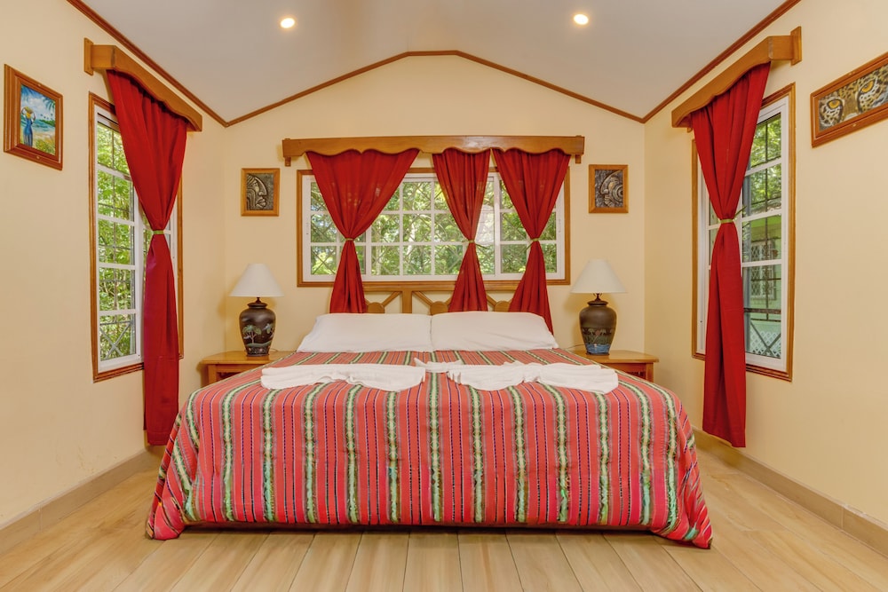 Midas Belize — 4-Star Luxury Hotel in San Ignacio, Belize