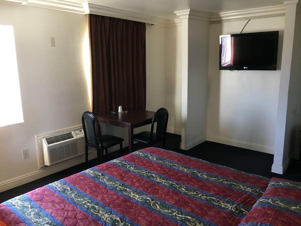 Rio Motor Palace Inn - photo 7
