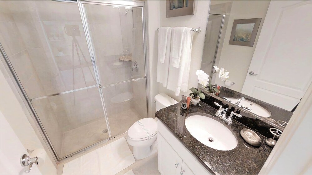 Windsor at Westside Resort 4 Bedroom Vacation Home with Pool - photo 15