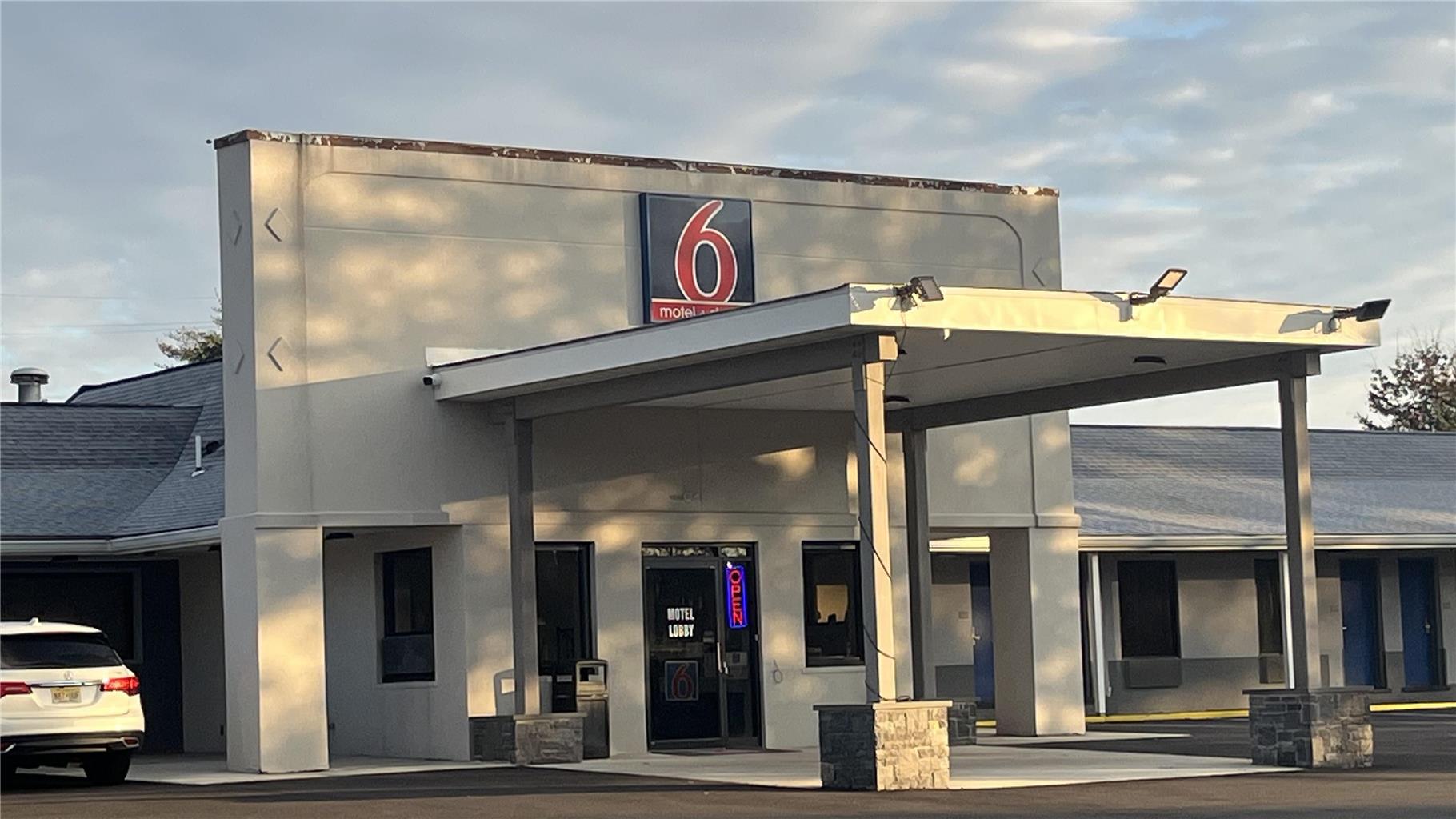 Motel 6 East Windsor NJ Hightstown — hotel in East Windsor