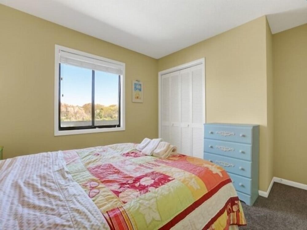 Beach Blanket Spacious Condo With Private Beach Access And Resort Amenities 3 Bedroom Condo by RedAwning - photo 5