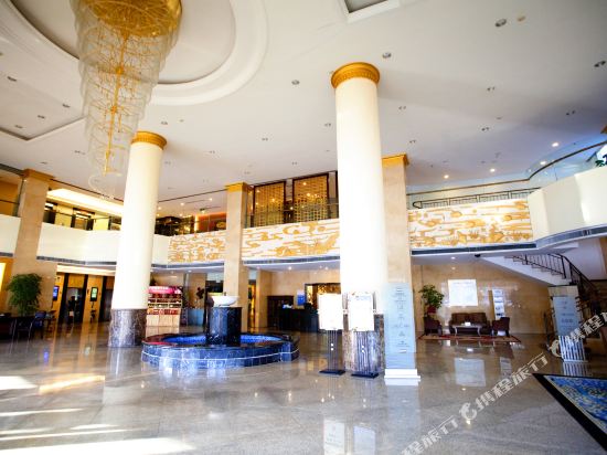 Blue Horizon Hotel in Shengli, People's Republic of China