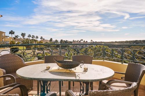 Casa Presa Moura — 4-Star Luxury Hotel in Carvoeiro, Portugal