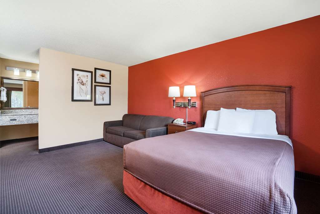 AmericInn by Wyndham Park Rapids - photo 11