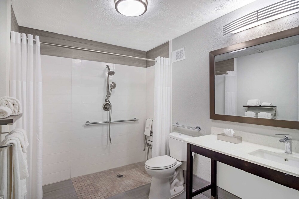 Travelodge Cartersville - photo 20