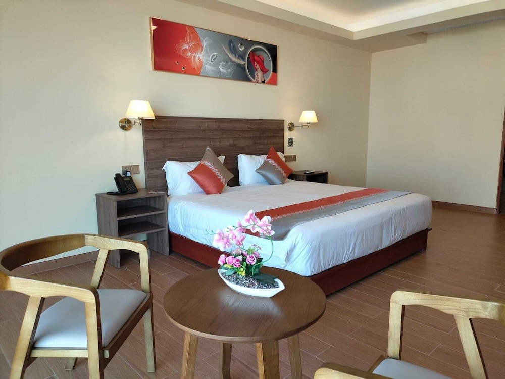 Sm Hotel Plus — Lima — photo 2