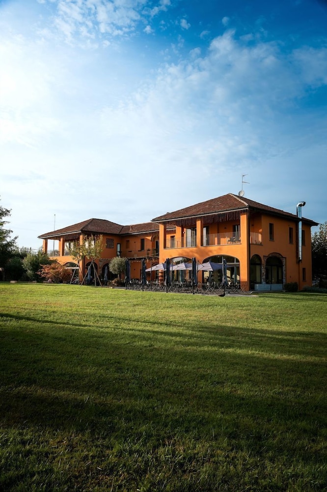 Equirelais - last minute hotel in Bodio Lomnago