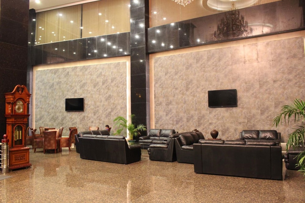 Crown Legacy Hotel — Baguio — photo 3