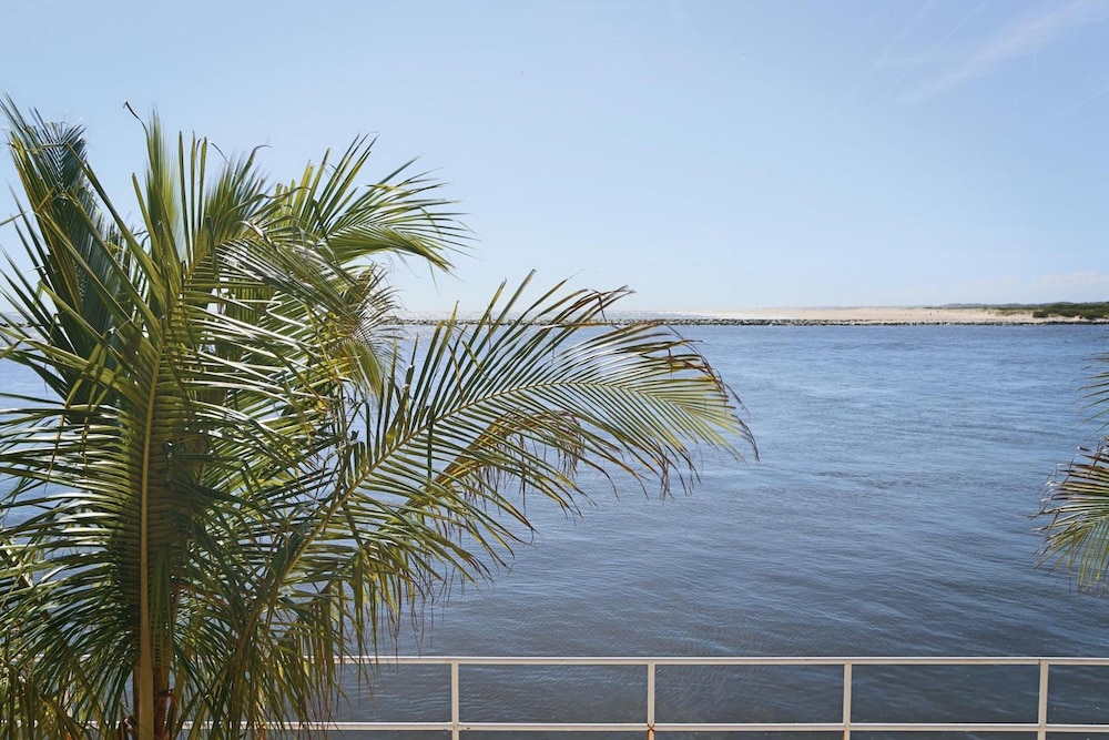 Oceanic Motel - photo 33