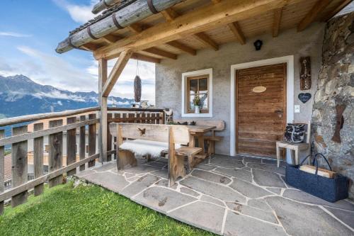 Thaler hof Ferienhaus Fichtnhittl in Lagundo, Italy