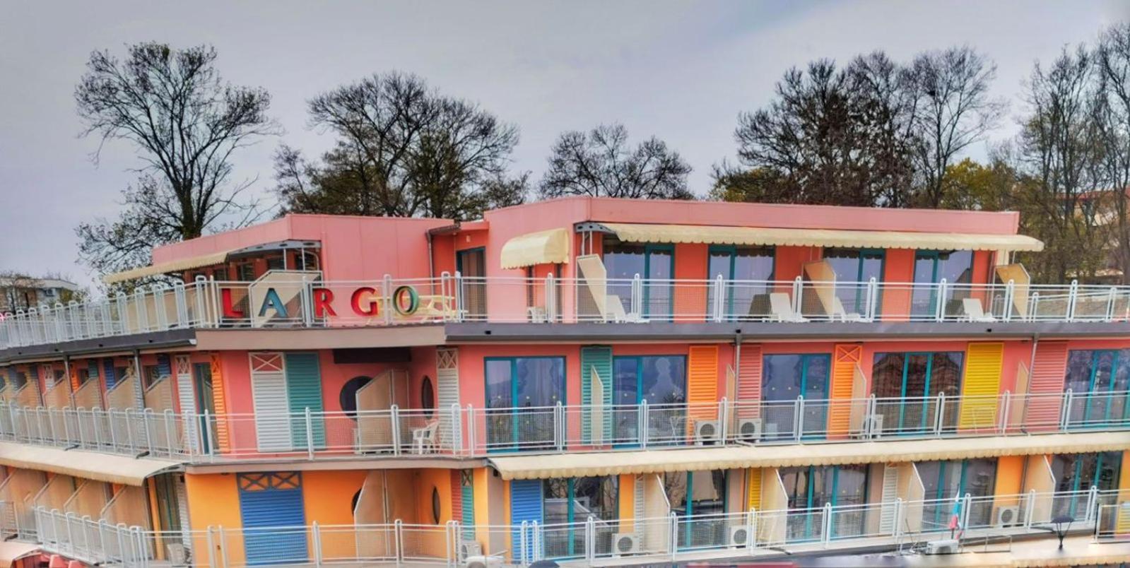 Hotel Largo Beach - last minute hotel in Nesebar