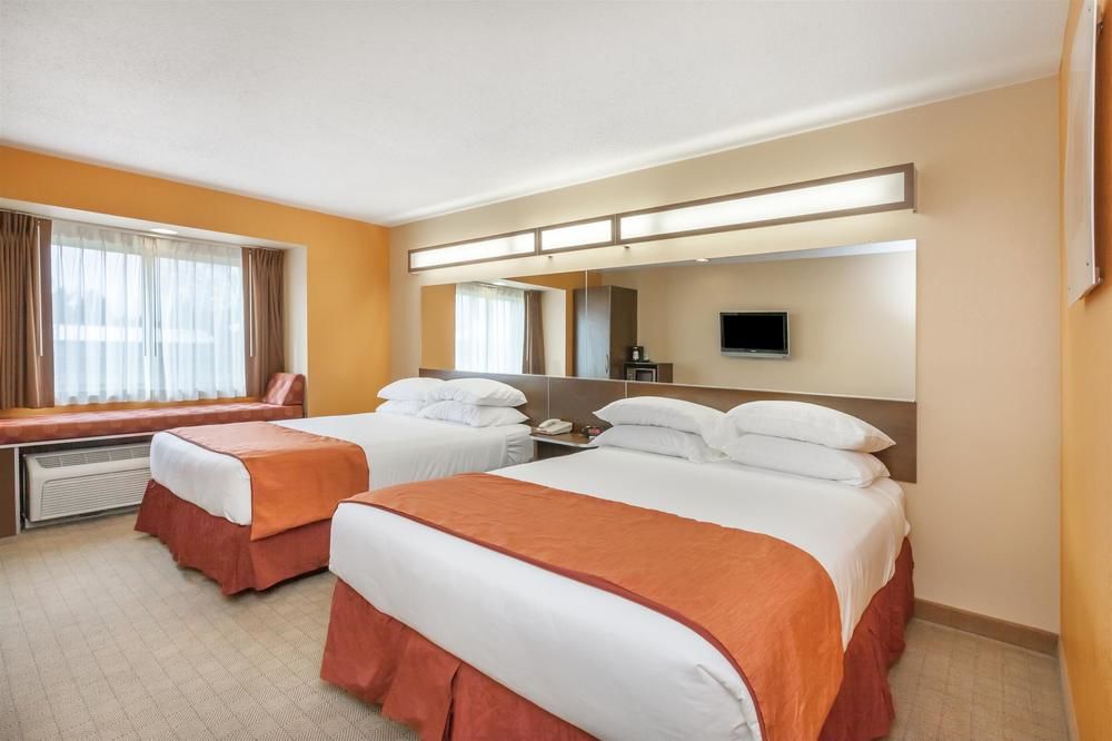 Microtel Inn & Suites by Wyndham Verona - photo 5