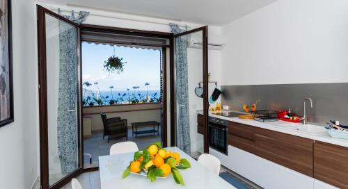Alba apartment — 4-Star Luxury Hotel in Taormina, Italy