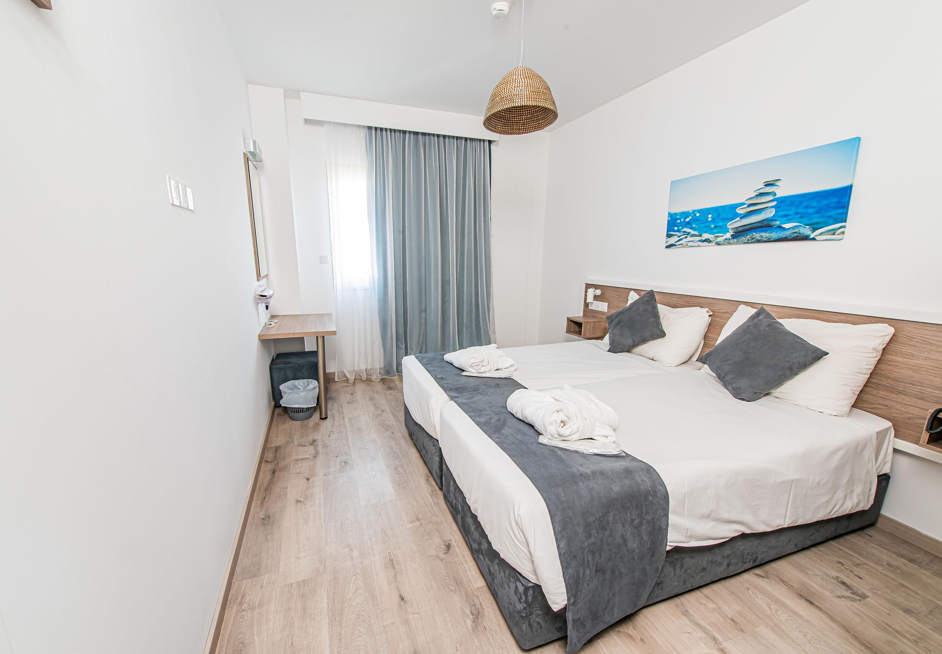 SunConnect Protaras Beach Golden Star