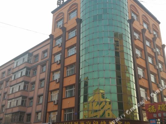Fashion Space Express Hotel — hotel in Mingshui