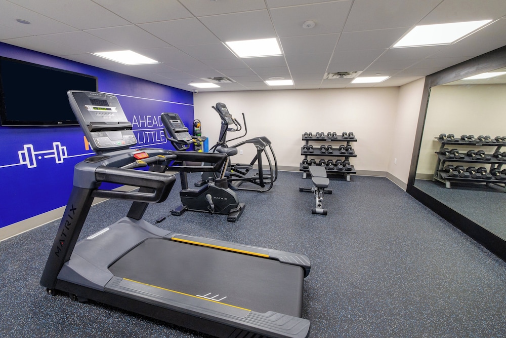 Holiday Inn Express Hotel of Neptune by IHG - photo 88