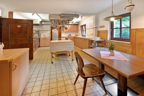 Alpenchalet Lacknerbrunn bis 30 P — Mayrhofen — photo 2