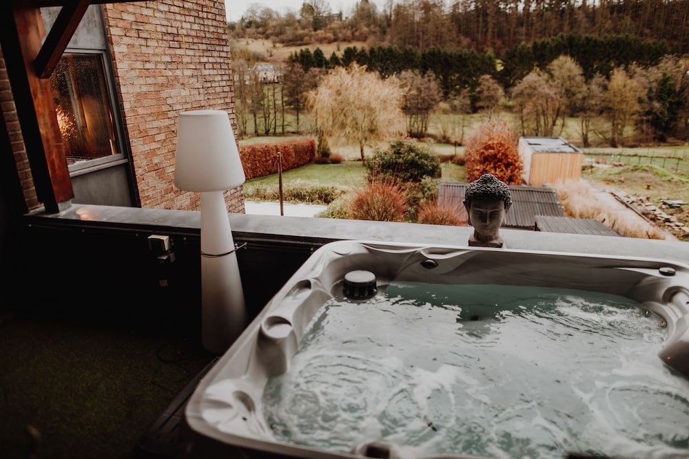 At Home — 4-Star Luxury Hotel in Gesves, Belgium
