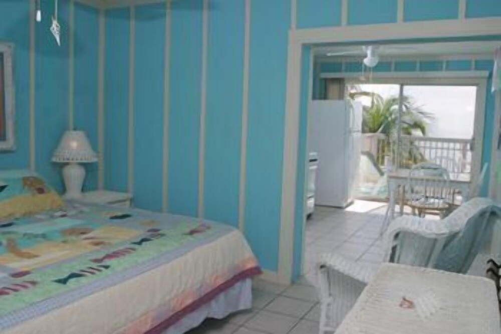 White Sands Inn - photo 10