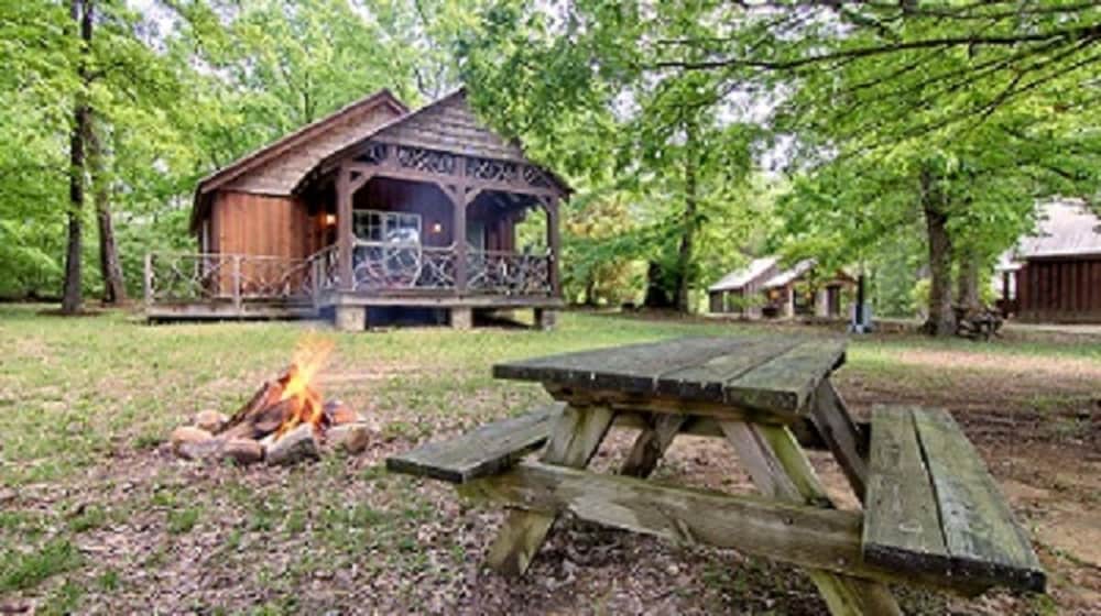 The Smokehouse Lodge and Cabins - photo 74