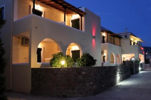 Alvi Studios in Perdika, Greece