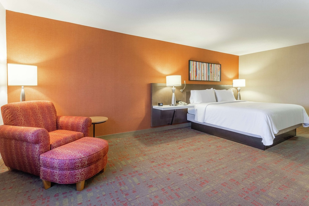 Hilton Garden Inn Chicago Tinley Park - photo 24