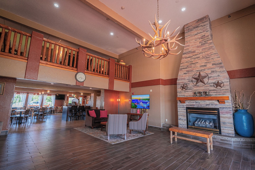 AmericInn by Wyndham Ogallala - photo 2