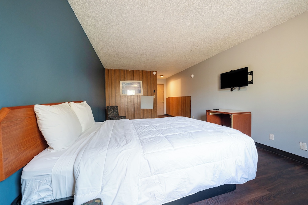 Best Value Inn by OYO Portland OR South East - photo 9