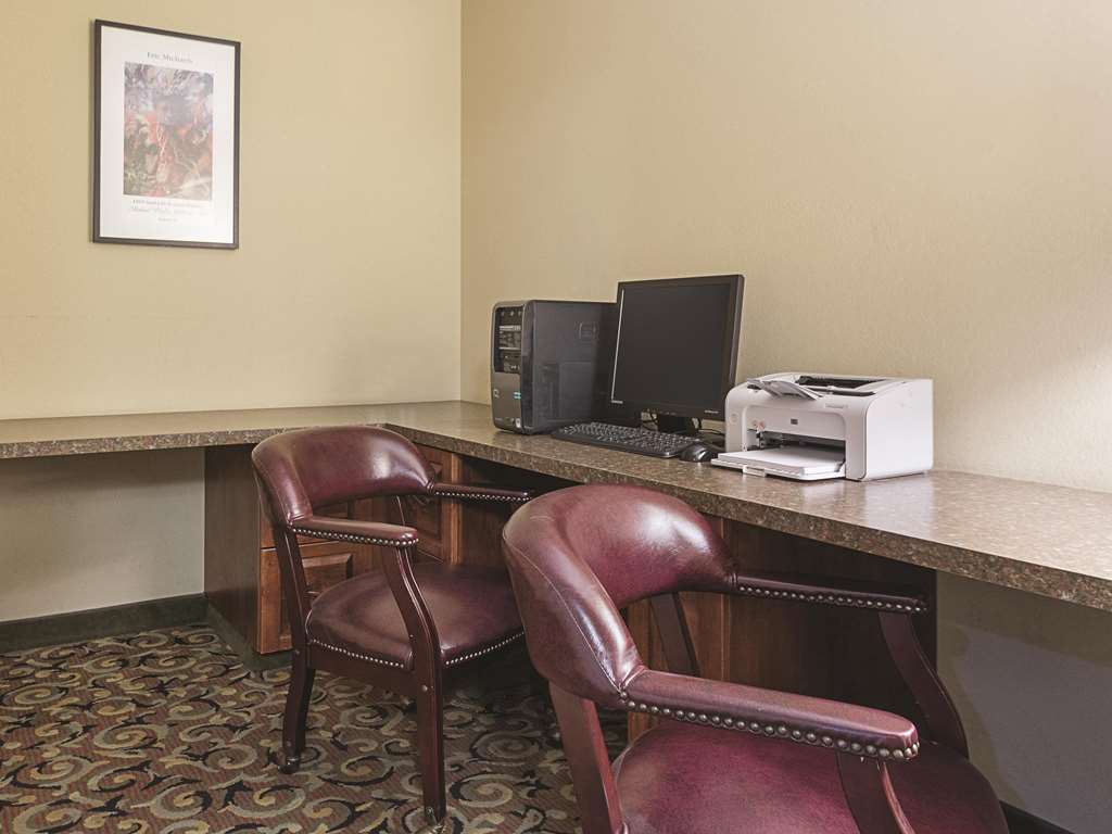 La Quinta Inn & Suites by Wyndham Trinidad - photo 59