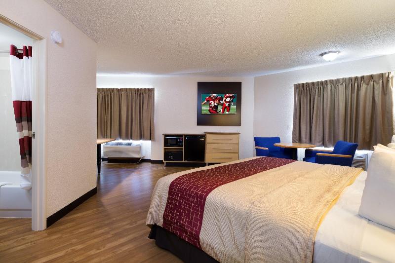 Red Roof Inn Houston Westchase - photo 21