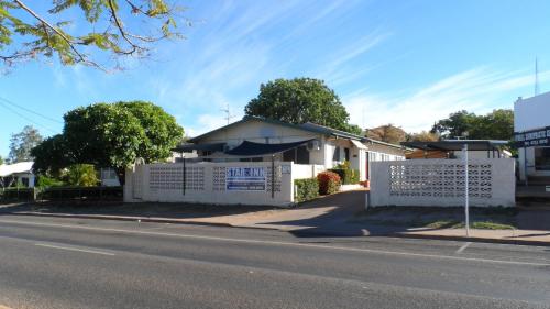 Star Inn — Mount Isa
