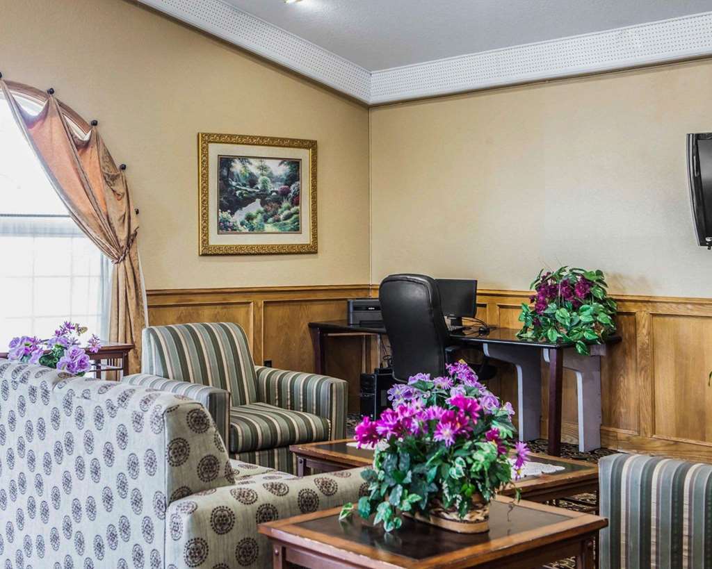Quality Inn Belton Kansas City South - photo 3