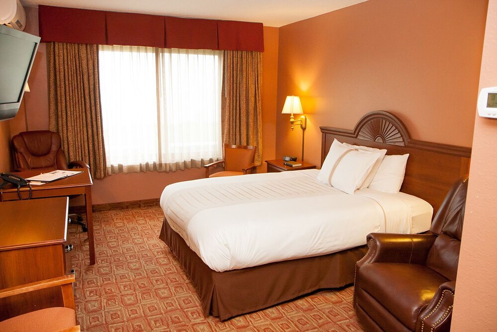 Norland Inn and Suites Roseau - photo 7