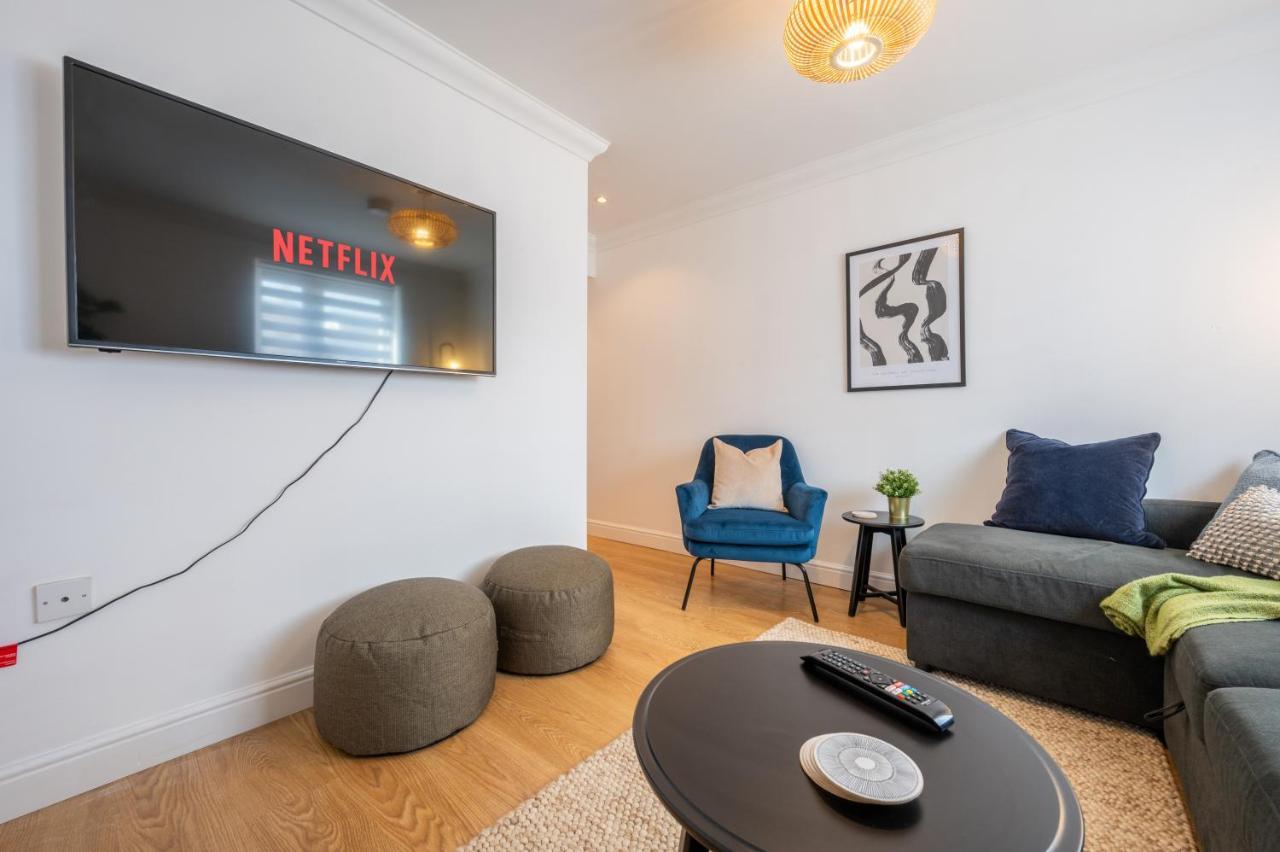 Ariel Wharf by Tŷ SA in Newport, United Kingdom