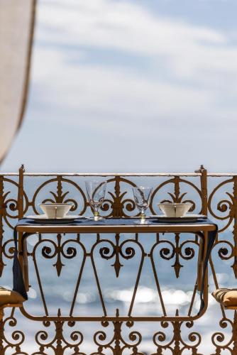 Casa d'artista Camere in residenza di Charme — 4-Star Luxury Hotel in Alassio, Italy