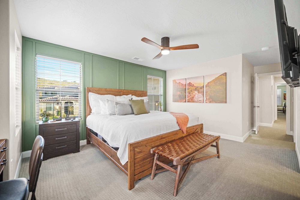 Coral River Room for the Entire Family - photo 9