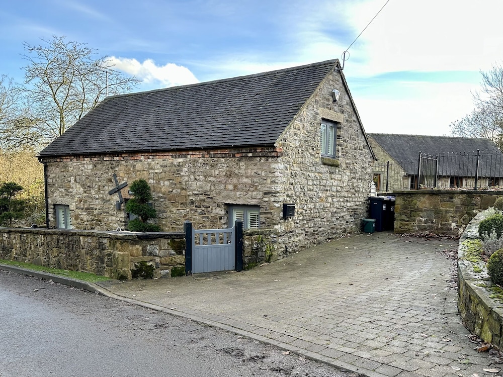 Lilimae Barn in Ashbourne, United Kingdom