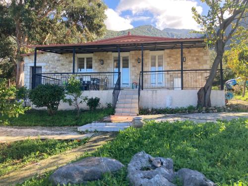 Ferienhaus Gecko — hotel in Kyparissia