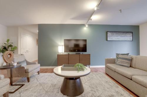 Sojourn Randolph Towers #204