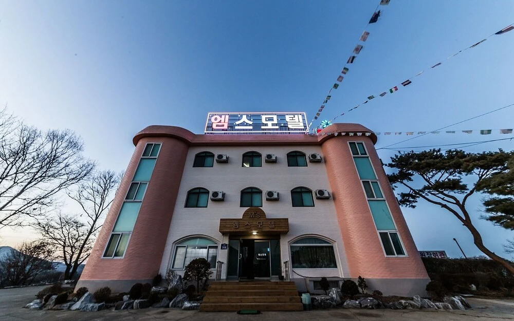 Incheon MS - carbon neutral hotel in Incheon