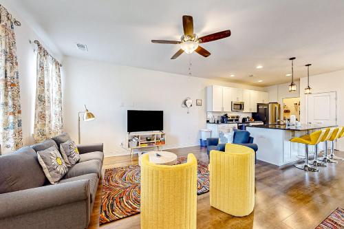 Daisy Place — 4-Star Luxury Hotel in Charleston, United States