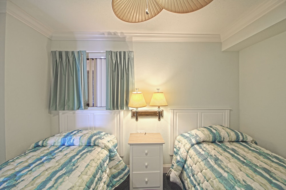 Sands Beach Club - photo 9