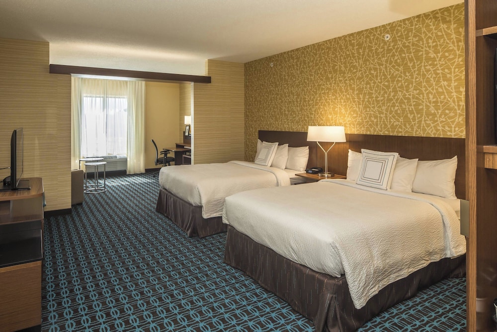 Fairfield Inn & Suites by Marriott Pittsburgh North McCandless Crossing - photo 13