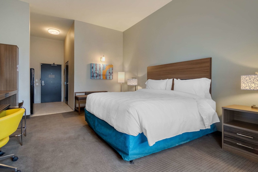 MainStay Suites Bricktown near Medical Center - photo 16
