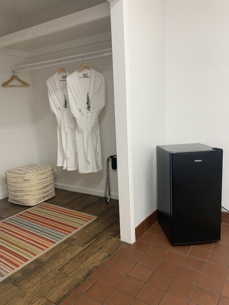 Nirvana Hotel - photo 25