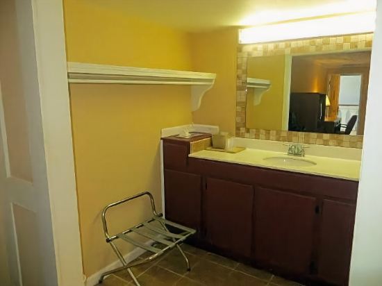 Executive Inn Wichita - photo 4
