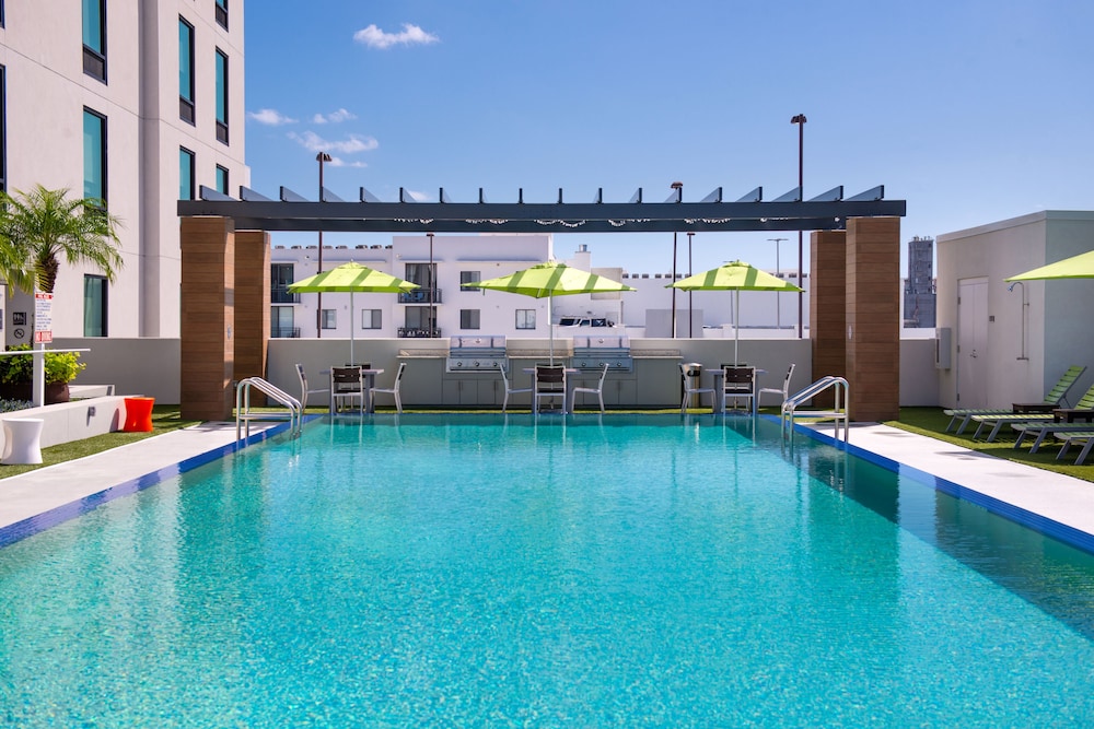 Home2 Suites by Hilton Tampa Downtown Channel District - photo 80