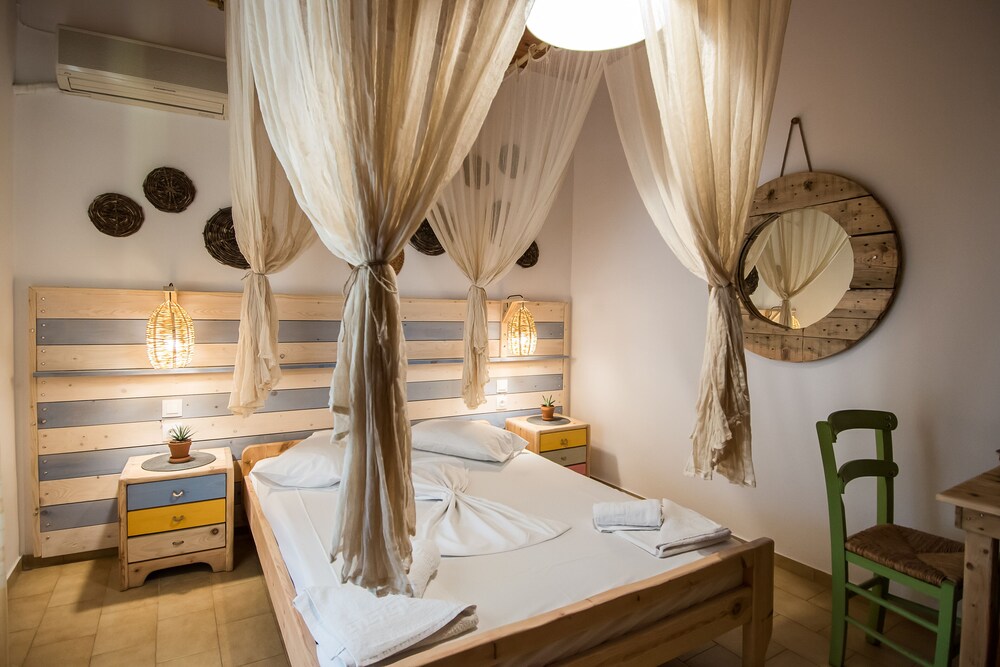 Kanela Studios in Zakynthos, Greece