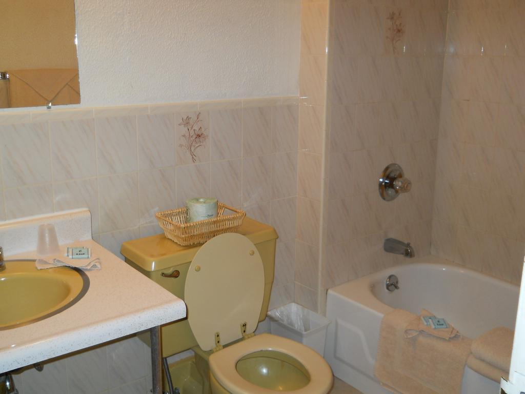 Acra Manor Resort - photo 14